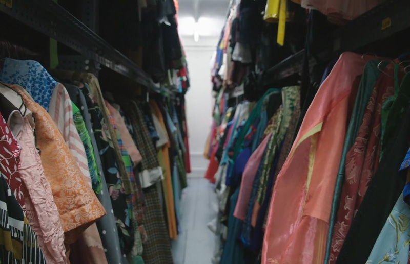 Kostümfundus: Einblick in das 'art-event'-Theaterservice